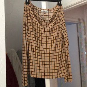 Checkered Scoop Neck Long Sleeve Blouse